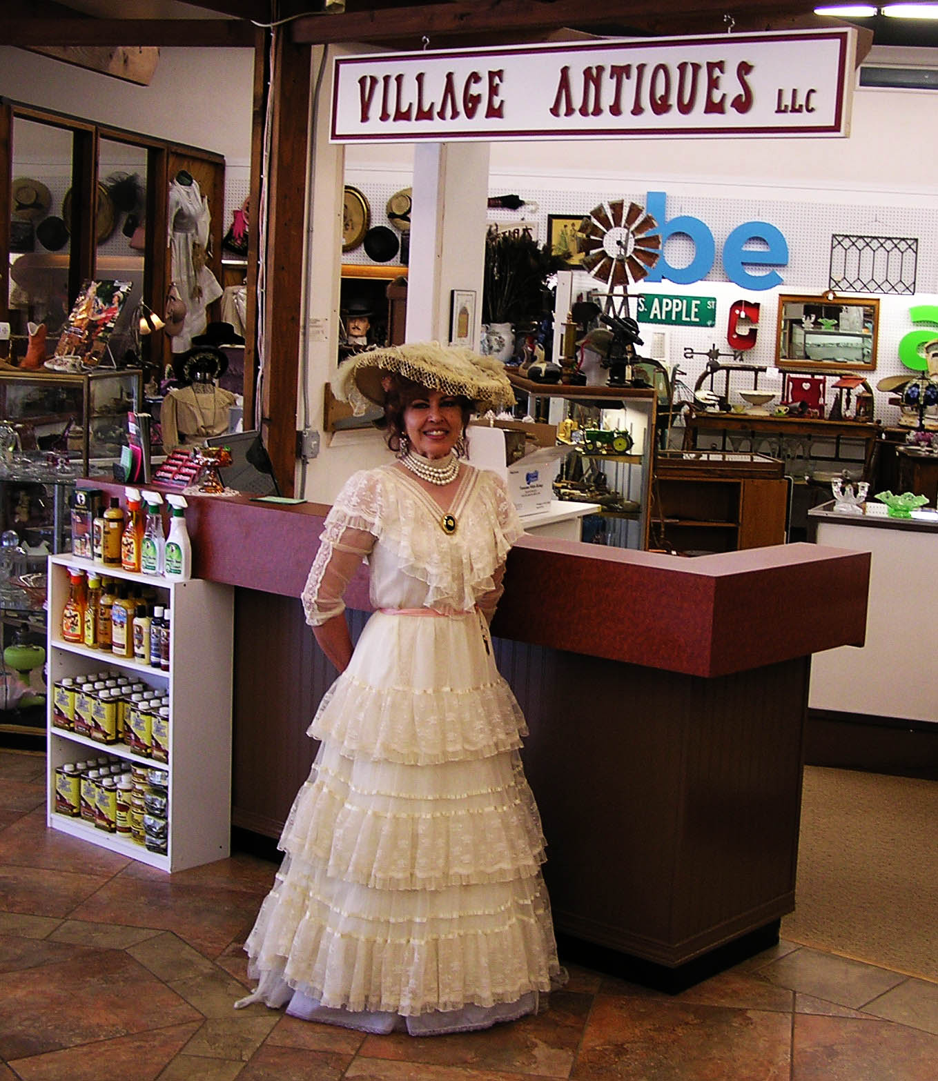 Village Antiques accepts all major credit cards!